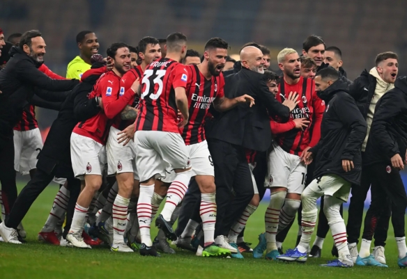 美记：库明加与科尔关系依旧糟糕，他认为自己的成长被限制了（美记者：库明加与科尔关系仍紧张 自认成长受限）