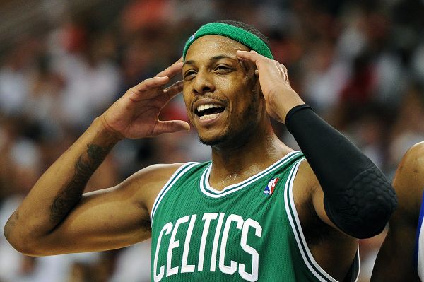 佩杜拉：科莫会在冬窗拒绝对帕斯的报价，球员明夏回皇马（佩杜拉：科莫冬窗将拒绝关于帕斯的报价，球员明夏回归皇马）