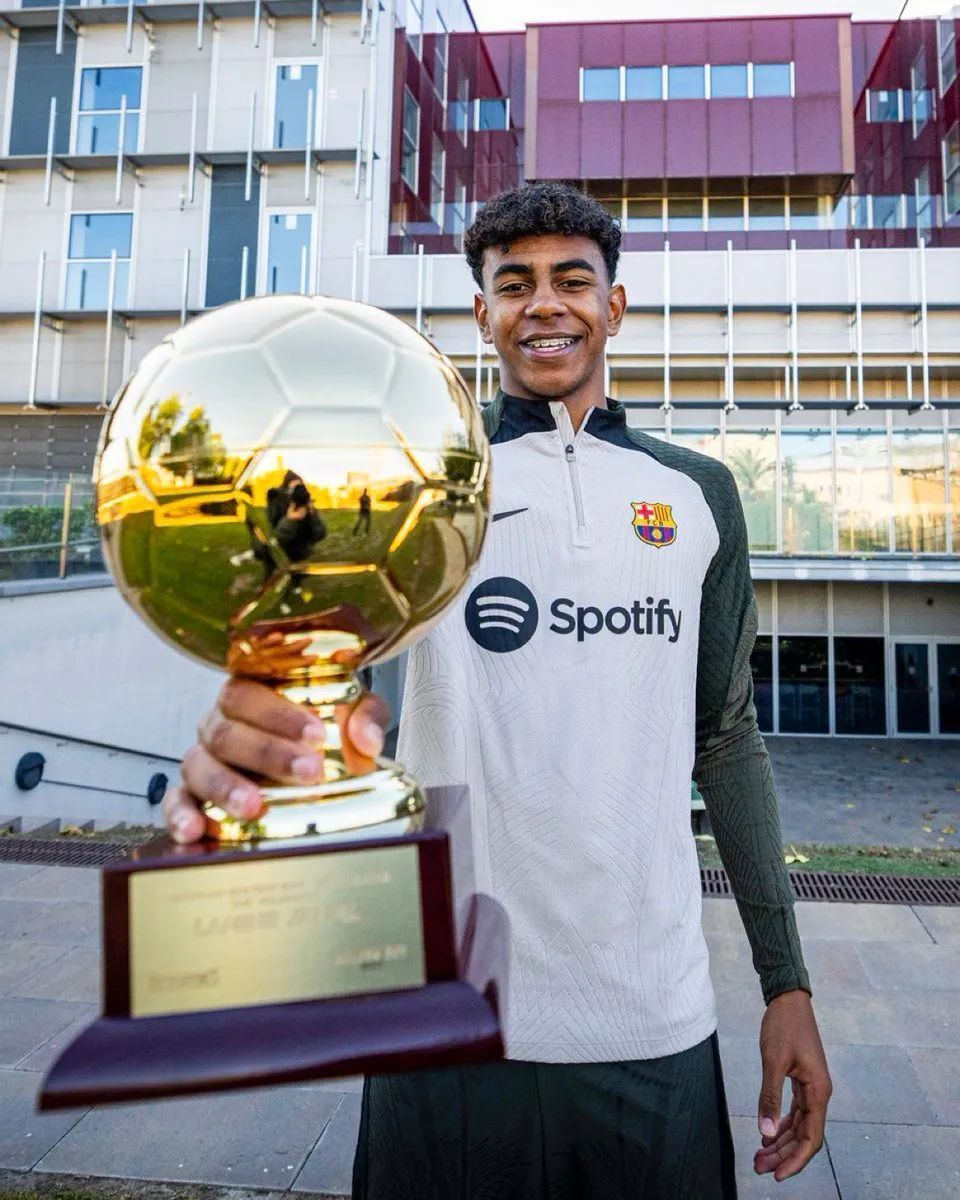 埃斯特旺：能理解亚马尔今天的处境，库库雷利亚超级难对付（埃斯特旺：理解亚马尔今日处境，库库雷利亚非常难缠）