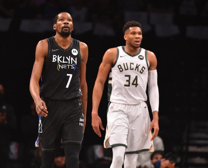 图片报：特狮和菲尔克鲁格冬窗可能转会以获得参加世界杯机会（德媒：特尔施特根与菲尔克鲁格或在冬窗寻求转会，争取世界杯参赛机会）