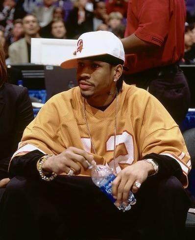 德容恩谈赢切尔西：他们是世俱杯冠军，但我们清楚该如何去踢（德容恩谈胜切尔西：对手是世俱杯得主，我们清楚该怎么踢）