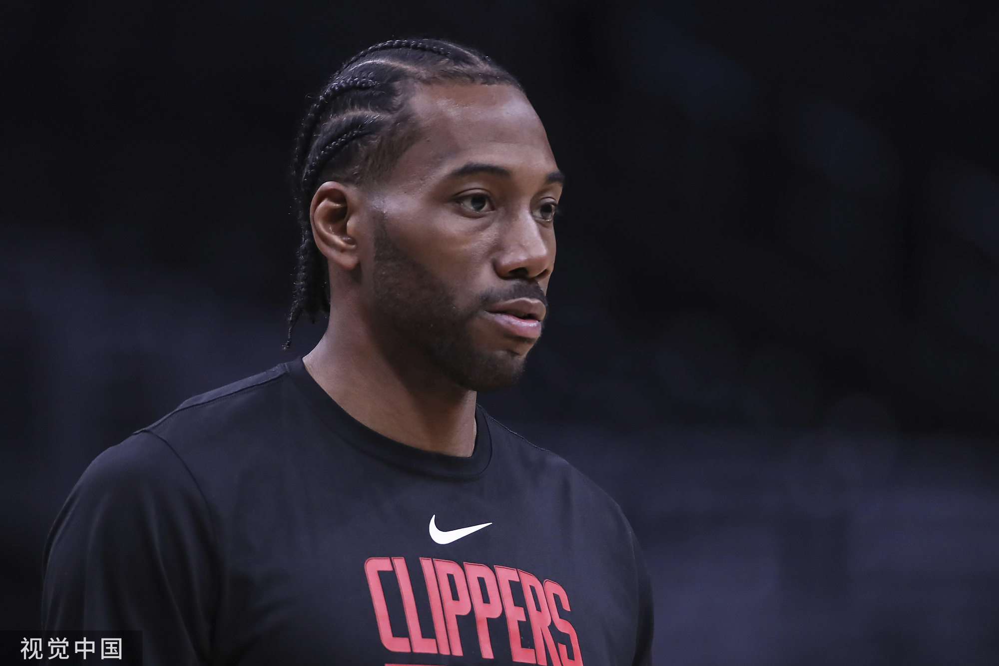 状态火热！布伦森首节8中5得到16分5助攻（火力全开！布伦森首节8投5中砍下16分5助攻）