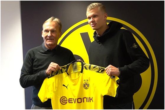 欧冠积分榜：阿森纳继续全胜领跑，拜仁3分之差位列第二（欧冠积分形势：阿森纳保持全胜稳居榜首，拜仁落后3分暂列第二）