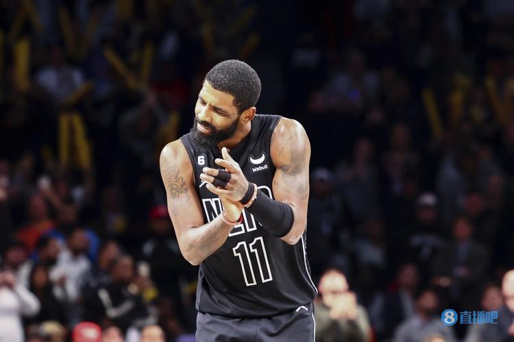 世体：对阵法鹰巴萨共有502人转卖门票，包括11名季票持有者（世体：巴萨战法鹰有502人转售球票，其中包含11名季票持有者）