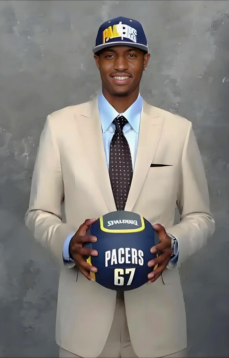 C罗专访预告：用一项七场夺冠的赛事定义历史最佳，这公平吗？（C罗专访预告：以一届七场定胜负的杯赛来认定历史最佳，公平吗？）